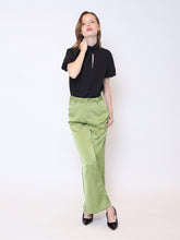 Load image into Gallery viewer, Rose Detail Puff Sleeve Top
