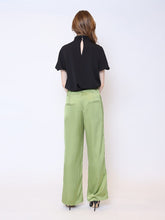 Load image into Gallery viewer, Rose Detail Puff Sleeve Top
