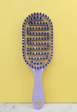 Load image into Gallery viewer, ReviveScalp Scalp Soother Comb - Ultimate Comfort &amp; Relaxation for Your Hair
