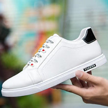 Load image into Gallery viewer, School Casual Leather Mens Sneakers Fashion Flat Outdoor Sneakers Classic Sports Flat Low Top Sneaker Lace-up Fashion Walking Jogging Non Slip Athletic Comfortable Mens Sneakers
