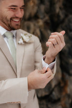 Load image into Gallery viewer, Sea Foam Men's Tie
