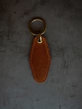 Load image into Gallery viewer, Motel Key Ring - Armagnac Hatchgrain Shell Cordovan
