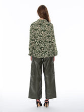Load image into Gallery viewer, Shell Print Ruffle Neck Tie Blouse
