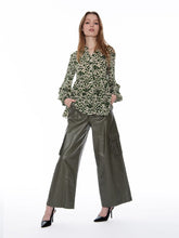 Load image into Gallery viewer, Shell Print Ruffle Neck Tie Blouse
