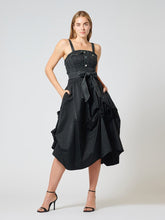 Load image into Gallery viewer, Side Trim Detail Gather Skirt
