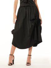 Load image into Gallery viewer, Side Trim Detail Gather Skirt
