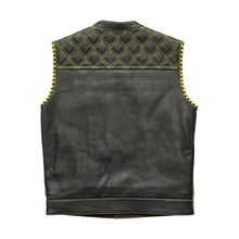 Load image into Gallery viewer, Sinister - Men's Motorcycle Leather Vest
