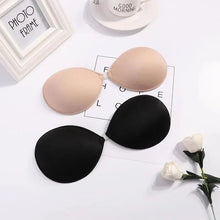 Load image into Gallery viewer, Sizzling Silicone Bra Invisible Push Up Strapless Bra Backless Breast Enhancer For Women And Lady
