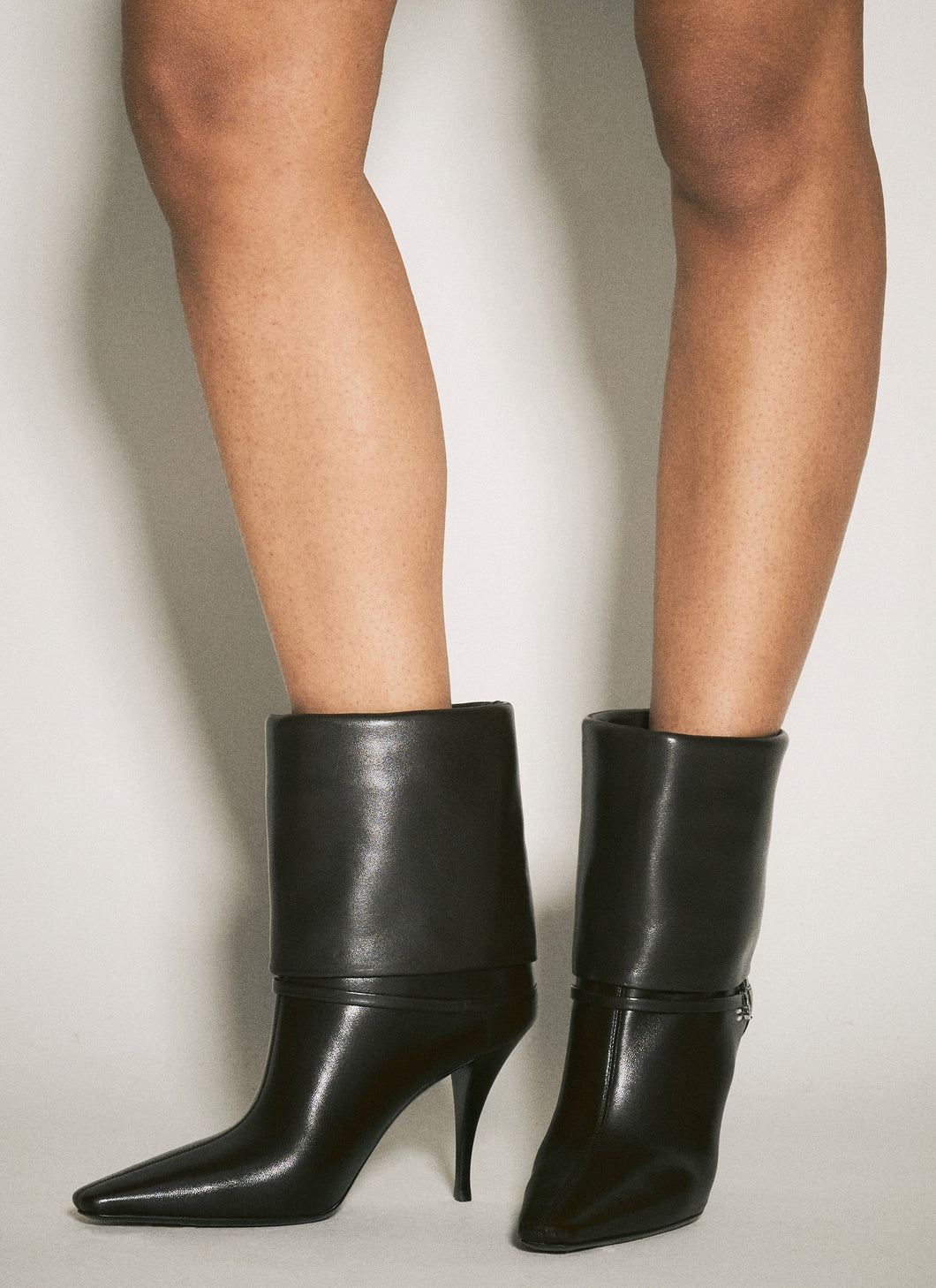 Saint Laurent Women Ricky Leather Boots