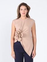 Load image into Gallery viewer, Sleeveless Flower Applique Sharp Asymmetrical Top
