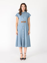 Load image into Gallery viewer, Sleeveless front button open denim dress
