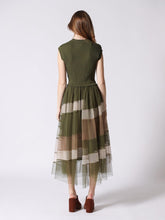 Load image into Gallery viewer, Sleevless A-Line Long Dress w/ Pleated Tulle Skirt
