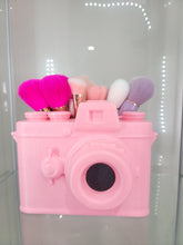 Load image into Gallery viewer, Snap &amp; Store Pink Camera Brush Holder
