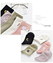 Load image into Gallery viewer, Solid Lovely Patterned Harajuku Socks Cotton Casual Cute Animal New Year Gift Socks For Female Sweat Absorption Breathable Socks For Men And Women
