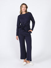 Load image into Gallery viewer, Spangle Detail on The Waist Pants
