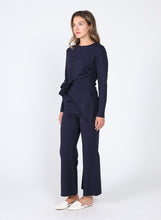 Load image into Gallery viewer, Spangle Detail on The Waist Pants
