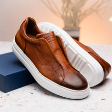 Load image into Gallery viewer, 65-225-CGN SPETTACOLARE Italian Pebble Grain Calfskin Sneakers Cognac
