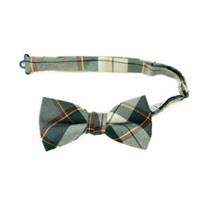 Load image into Gallery viewer, Spruce Plaid - Men's Pre-tied Bow Tie
