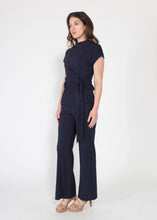 Load image into Gallery viewer, Straight leg casual pants
