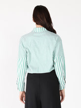 Load image into Gallery viewer, Stripped floral shirt
