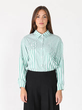 Load image into Gallery viewer, Stripped floral shirt
