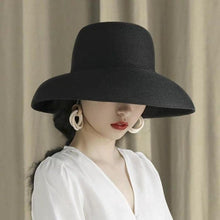 Load image into Gallery viewer, Summer Hat New Female Sun Hat Folding Beach Hat New Women's Ladies Wide Large Brim Floppy Folding Summer Beach Sun Hat Straw Cap Big Brim Elegant White Travel Sun Hat 55-58CM

