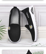 Load image into Gallery viewer, Summer Women Flat Shoes New Espadrilles Flying Knitting Shoes Fashion Flowers Sneakers Lazy Shoes Women Mesh Running Casual Slip On Flats Comfortable Walking Casual Shoes
