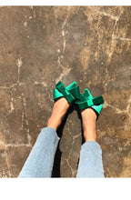 Load image into Gallery viewer, Summer Women's Shoes Silk Satin Trendy Slippers Flat Heel Women's Shoes Silk Satin Pointed Bow Tie Flat Heel Outdoor Sandals Slides Party Sandals Casual Shoes Summer Low Heeled
