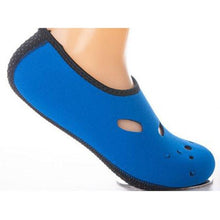 Load image into Gallery viewer, Summer Womens Water Shoes Swimming Solid Color Summer Aqua Beach Shoes Socks Slippers Quick-Dry Aqua Yoga Socks For Surf Swim Water Sport
