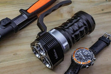 Load image into Gallery viewer, Super Bright High Lumen Underwater and Powerful Waterproof  LED Torchlight with Magnetic Control Switch Diving Light Dive Flashlight For Camping Hiking Running Jogging Diving Household Use
