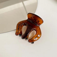 Load image into Gallery viewer, Sweet Flower Shape Hair Clips for Women Girls Hair Claw Chic Barrettes Claw Crab Hairpins Styling Bohemia Hair Jaw Clamps Medium Thick Hair Women

