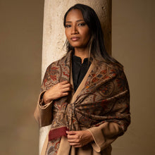 Load image into Gallery viewer, Uffizi - Wool Scarf - Travertine Beige
