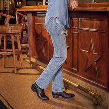 Load image into Gallery viewer, The 6th Street
