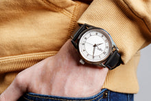 Load image into Gallery viewer, Silver Classic Watch
