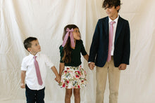 Load image into Gallery viewer, Thistle Boys Tie
