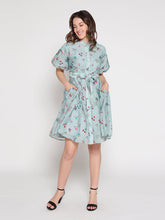 Load image into Gallery viewer, Tiny Floral Print Band Collar Belt Dress
