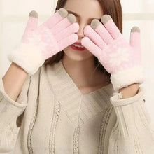 Load image into Gallery viewer, Touchscreen Thick Knitted Full Finger Women Gloves Classic Warm Soft Stylish Gloves For Women

