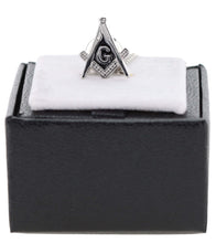 Load image into Gallery viewer, Vittorio Vico Masonic Tie Tack
