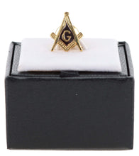 Load image into Gallery viewer, Vittorio Vico Masonic Tie Tack
