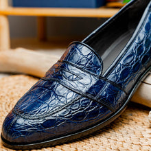 Load image into Gallery viewer, 11-119-NVY TUSCANY Crocodile Penny Loafer, Navy
