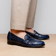 Load image into Gallery viewer, 11-119-NVY TUSCANY Crocodile Penny Loafer, Navy
