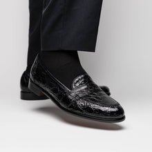 Load image into Gallery viewer, 11-119-BKM (BLK) TUSCANY Crocodile Penny Loafer, Black
