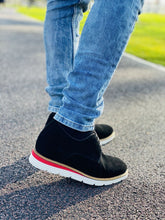 Load image into Gallery viewer, CALTO - Y4222 - 3.2 Inches Taller (Nubuck Black)
