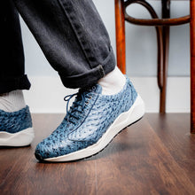 Load image into Gallery viewer, Varenna Blue Jeans
