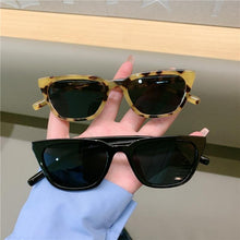 Load image into Gallery viewer, Vintage Narrow Cat Eye Sunglasses Cat's Eye Style Sunglasses For Women New Retro Style &amp; Fashionable &amp; Designer Shades Of Glasses Elegant Sunglasses

