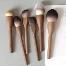 Load image into Gallery viewer, Vintage Style 1Pcs European Wood Handle Makeup Brush High Quality Loose Powder Brush Foundation Brush Super Soft Theatre Makeup
