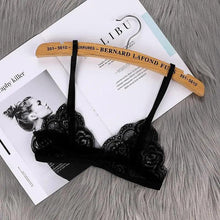 Load image into Gallery viewer, Vintage Style Women's Thin Bra Without Chest Pad Fashionable Sexy Lace Bra Back Buckle Tube Top Women's  Underwear Summer Clothes
