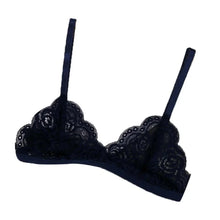Load image into Gallery viewer, Vintage Style Women's Thin Bra Without Chest Pad Fashionable Sexy Lace Bra Back Buckle Tube Top Women's  Underwear Summer Clothes
