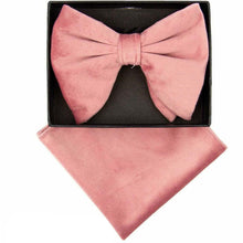 Load image into Gallery viewer, Vittorio Farina Velvet Edwardian Bow Tie &amp; Pocket Square
