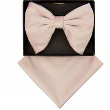 Load image into Gallery viewer, Vittorio Farina Velvet Edwardian Bow Tie &amp; Pocket Square
